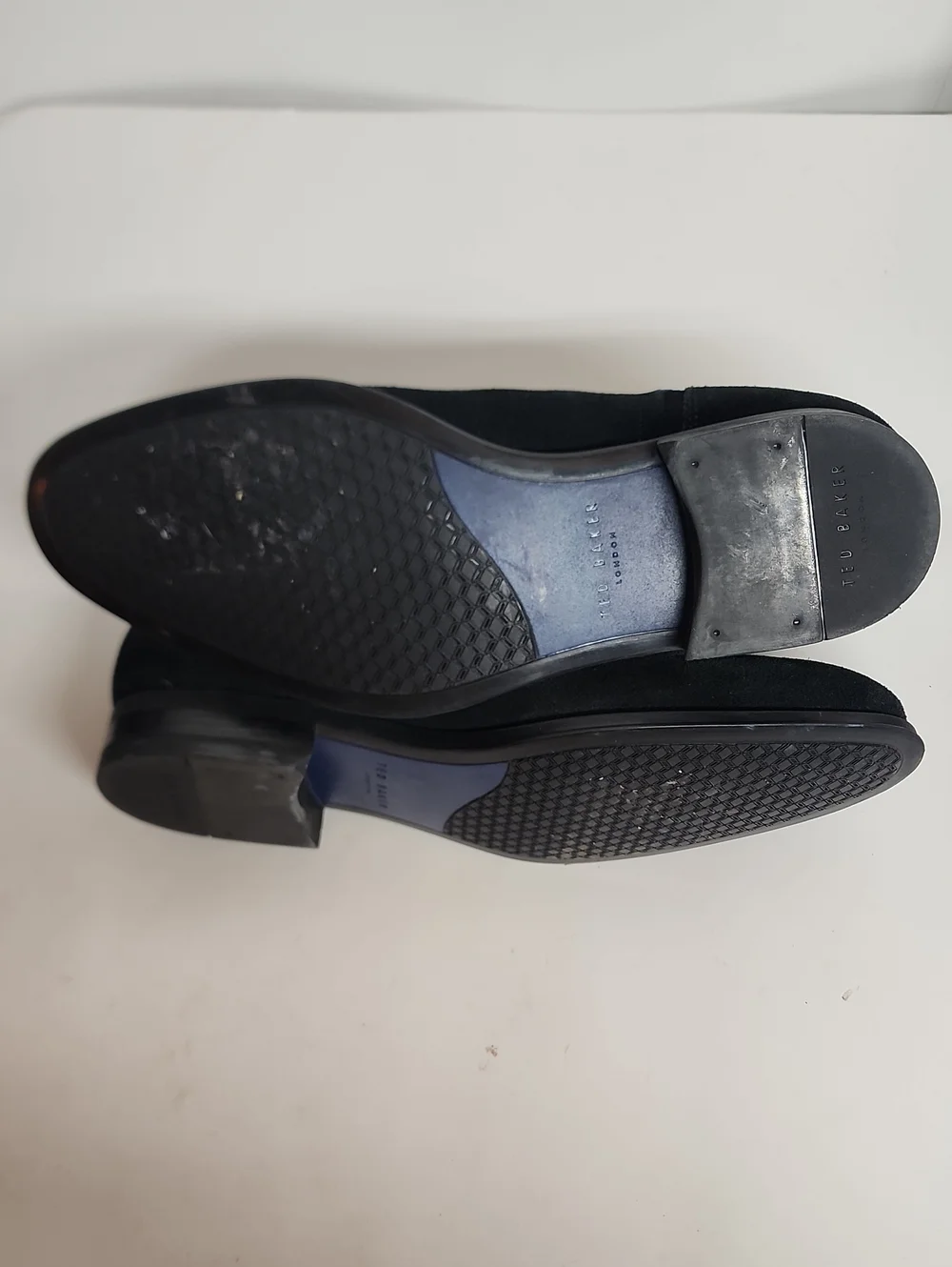 Ted Baker London Navy Sz EU40.5/US7.5 Suede Pull On Quality Trendy Chukka Boots